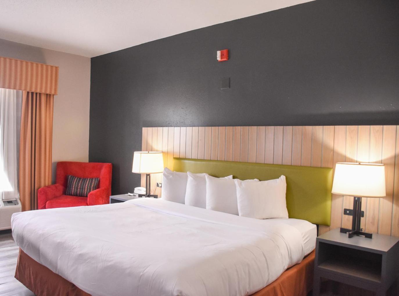 Country Inn & Suites By Radisson Bloomington-Normal West, Il Esterno foto