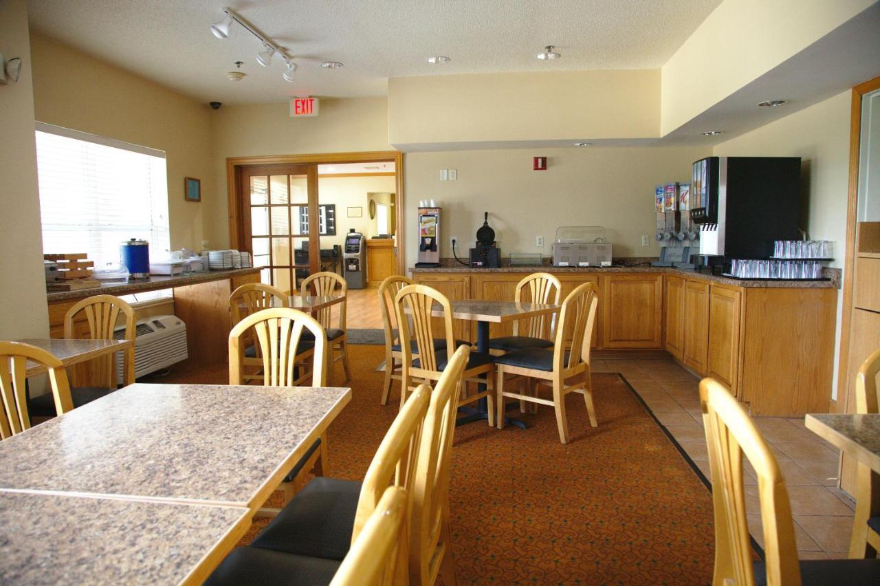 Country Inn & Suites By Radisson Bloomington-Normal West, Il Esterno foto